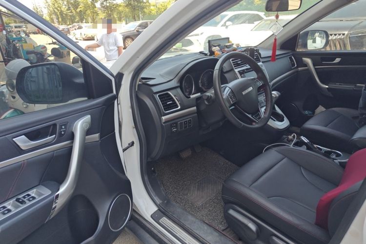 Used Haval M6 2018 1.5T DCT Two-Wheel Drive Elite Model Driver Seat