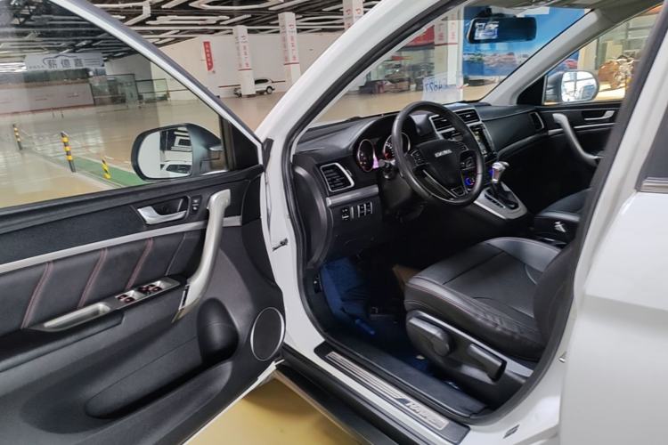 Used Haval M6 2018 1.5T DCT Two-Wheel Drive Elite Model Driver Seat