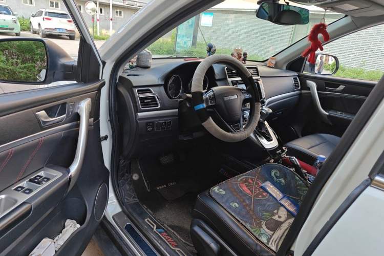 Used Haval M6 2018 Revised Version 1.5T DCT Two-Wheel Drive Elite Edition Driver Seat