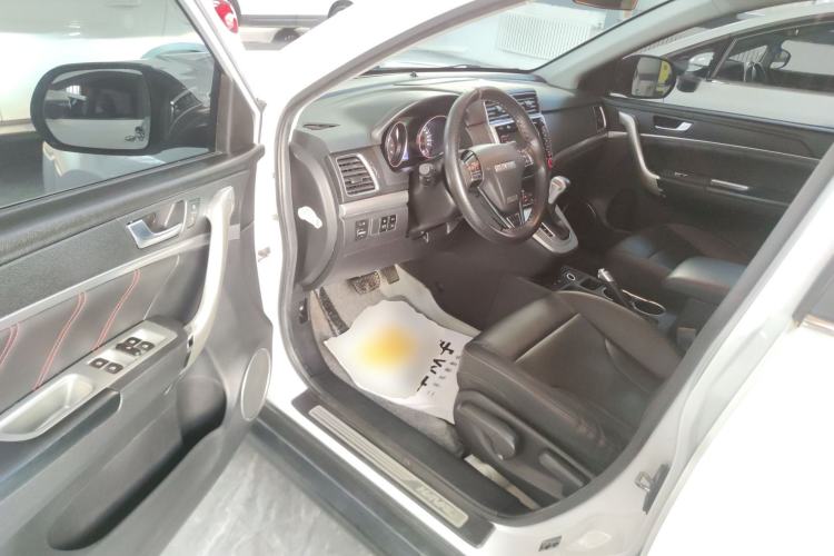 Used Haval M6 2018 Revised Version 1.5T DCT Two-Wheel Drive Elite Edition Driver Seat