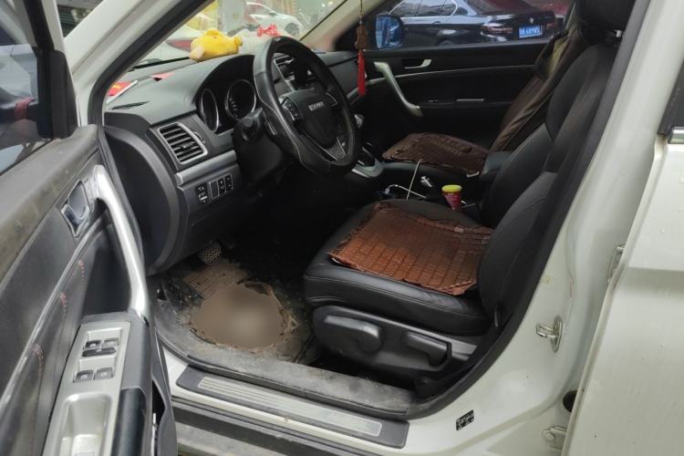 Used Haval M6 2018 Revised Version 1.5T DCT Two-Wheel Drive Elite Edition Driver Seat