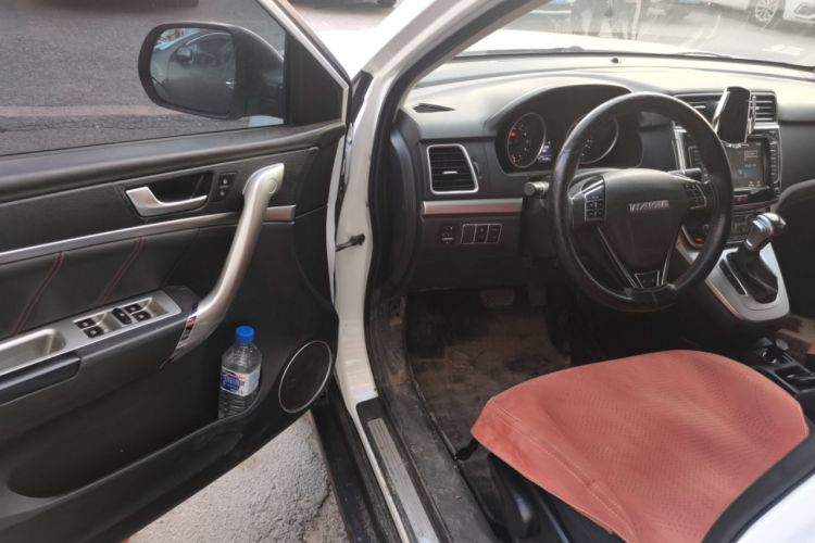 Used Haval M6 2018 Revised Version 1.5T DCT Two-Wheel Drive Urban Style Driver Seat