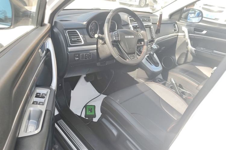 Used Haval M6 2018 1.5T DCT Two-Wheel Drive Elite Model Driver Seat