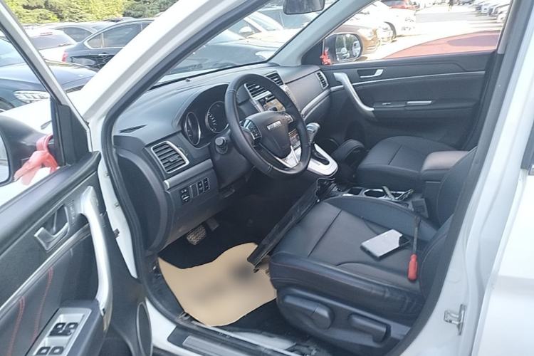 Used Haval M6 2018 Revised Version 1.5T DCT Two-Wheel Drive Elite Edition Driver Seat