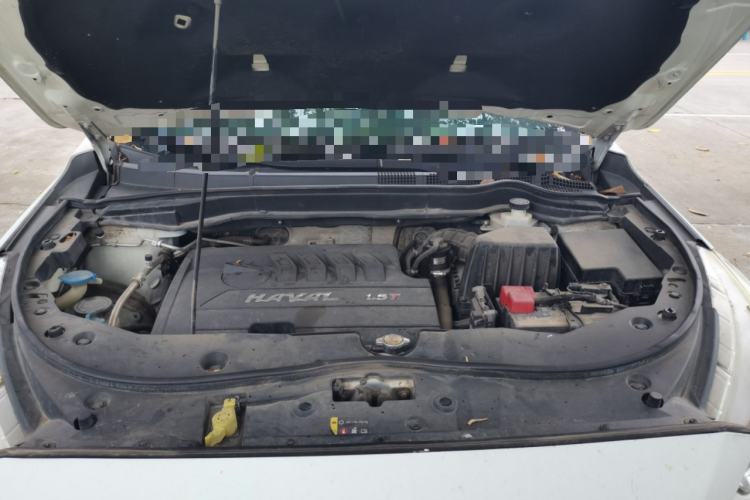 Used Haval M6 2018 Revised Version 1.5T DCT Two-Wheel Drive Elite Edition Engine Bay