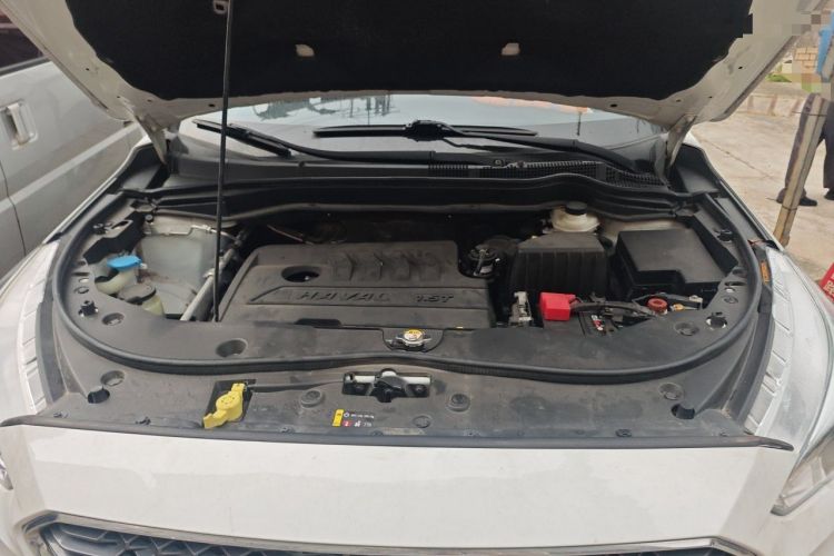 Used Haval M6 2018 1.5T Manual Two-Wheel Drive Elite Model Engine Bay