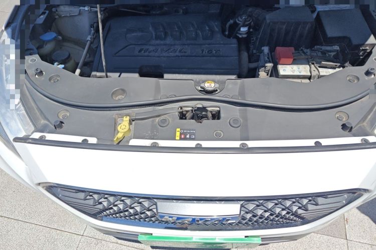 Used Haval M6 2018 1.5T DCT Two-Wheel Drive Elite Model Engine Bay