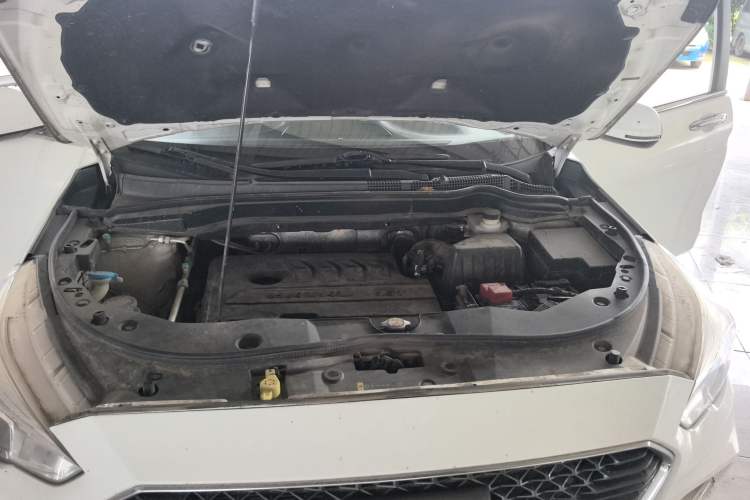 Used Haval M6 2018 1.5T Manual Two-Wheel Drive Urban Model Engine Bay