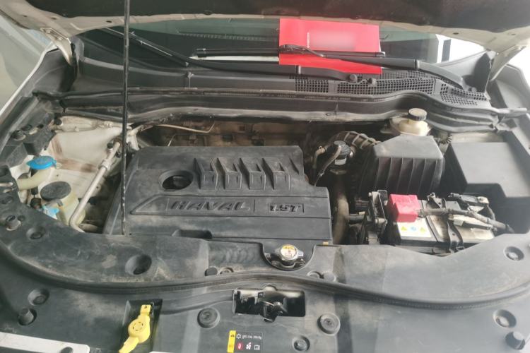 Used Haval M6 2018 Revised Version 1.5T DCT Two-Wheel Drive Elite Edition Engine Bay