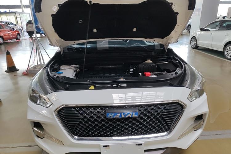 Used Haval M6 2018 1.5T DCT Two-Wheel Drive Elite Model Engine Bay