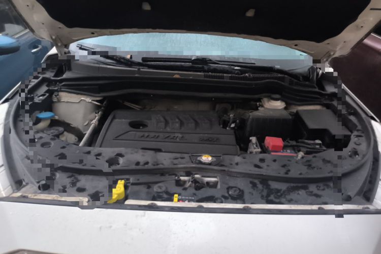 Used Haval M6 2018 1.5T Manual Two-Wheel Drive Elite Model Engine Bay