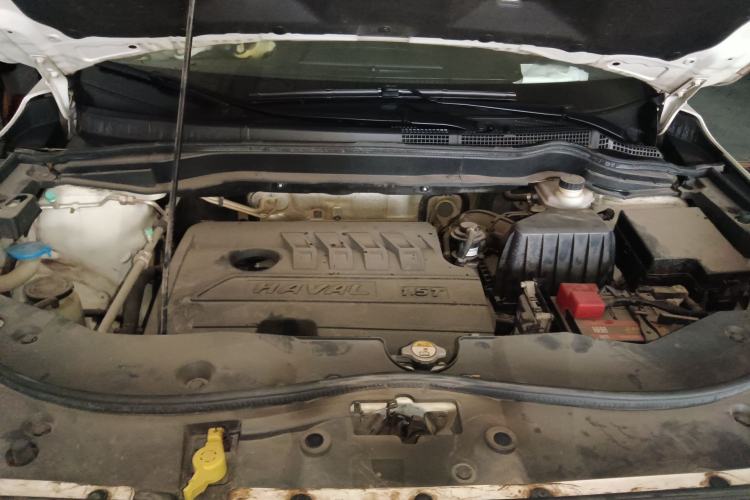Used Haval M6 2018 1.5T Manual Two-Wheel Drive Elite Model Engine Bay