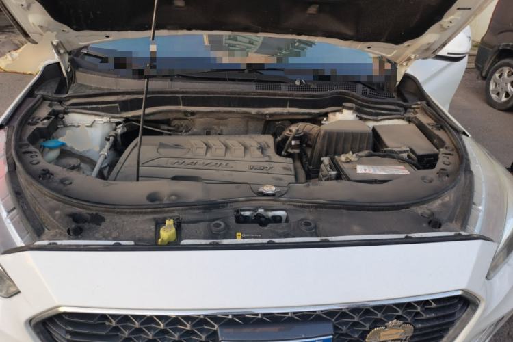 Used Haval M6 2018 Revised Version 1.5T DCT Two-Wheel Drive Urban Style Engine Bay