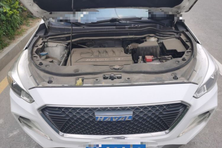 Used Haval M6 2018 1.5T Manual Two-Wheel Drive Elite Model Engine Bay