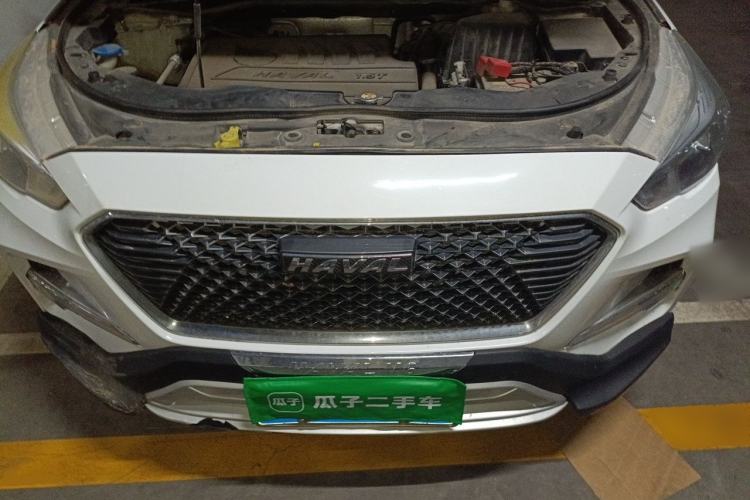 Used Haval M6 2018 1.5T DCT Two-Wheel Drive Elite Model Engine Bay