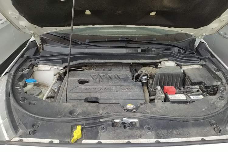 Used Haval M6 2018 Revised Version 1.5T DCT Two-Wheel Drive Elite Edition Engine Bay