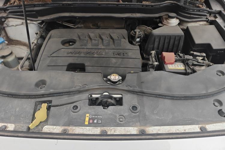 Used Haval M6 2018 1.5T Manual Two-Wheel Drive Elite Model Engine Bay