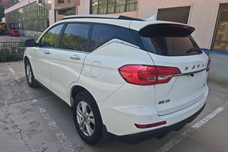 Used Haval M6 2018 1.5T Manual Two-Wheel Drive Urban Model Exterior 2