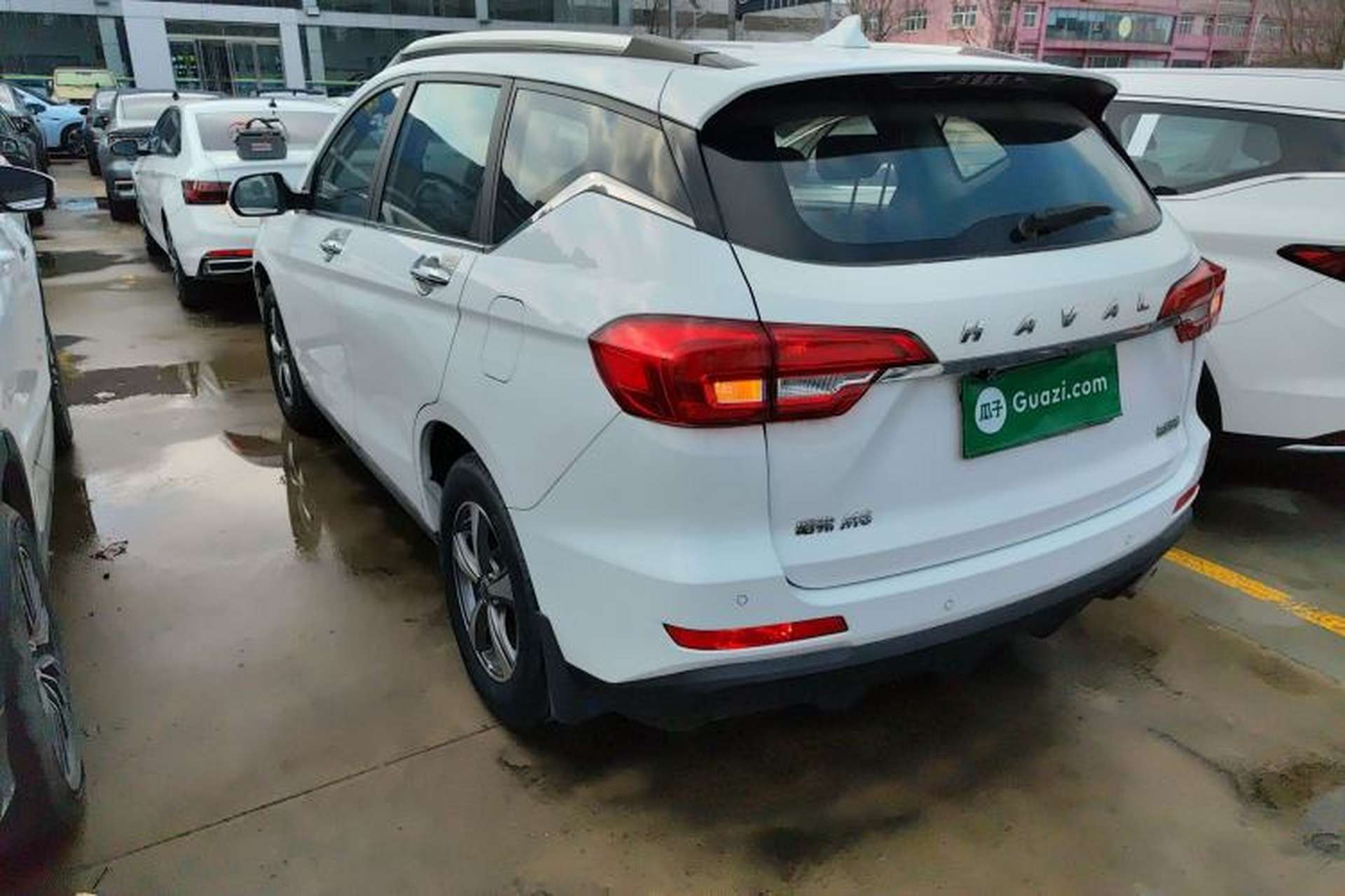Used Haval M6 2018 1.5T DCT Two-Wheel Drive Elite Model Exterior 2