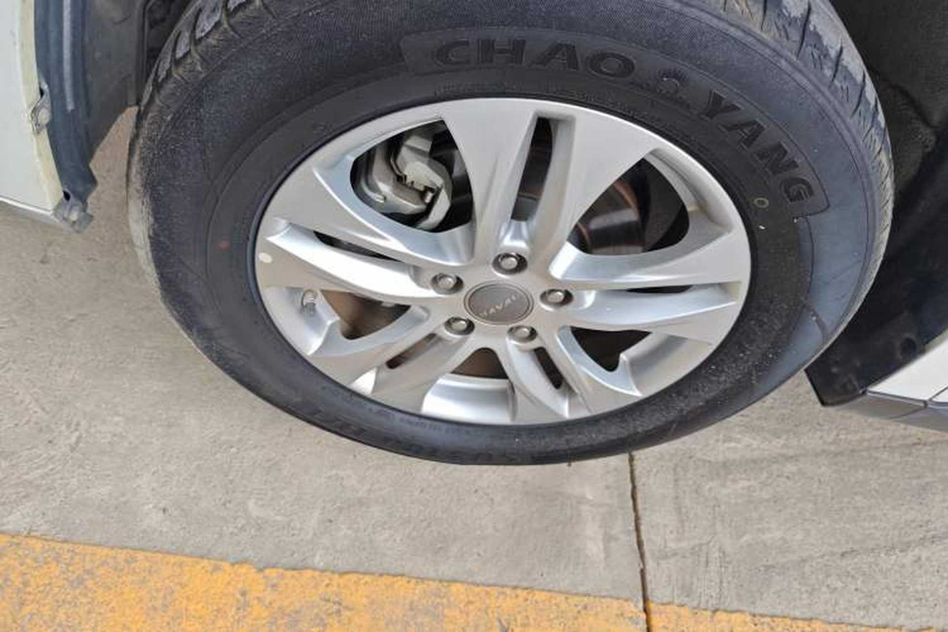 Used Haval M6 2018 Revised Version 1.5T DCT Two-Wheel Drive Elite Edition Exterior 4