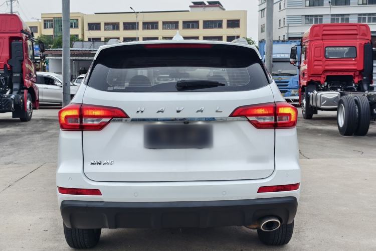 Used Haval M6 2018 1.5T DCT Two-Wheel Drive Elite Model Exterior 5