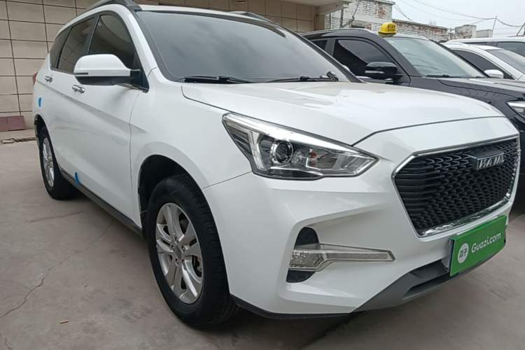 Used Haval M6 2018 Revised Version 1.5T DCT Two-Wheel Drive Elite Edition Front Right 45 Deg