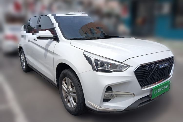 Used Haval M6 2018 1.5T Manual Two-Wheel Drive Urban Model Front Right 45 Deg