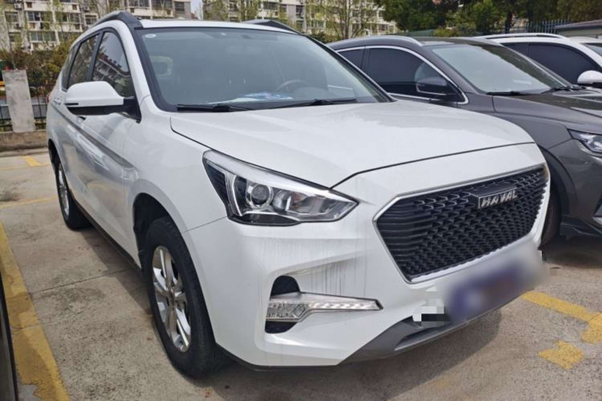 Used Haval M6 2018 Revised Version 1.5T DCT Two-Wheel Drive Elite Edition Front Right 45 Deg