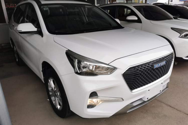 Used Haval M6 2018 1.5T DCT Two-Wheel Drive Elite Model Front Right 45 Deg