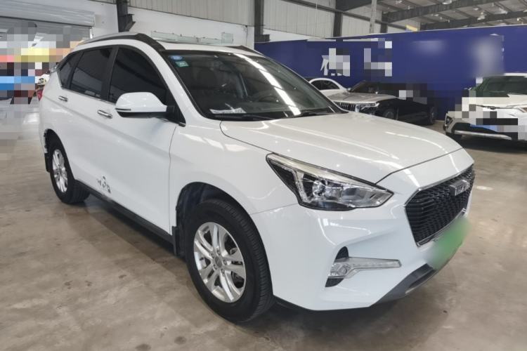 Used Haval M6 2018 1.5T Manual Two-Wheel Drive Elite Model Front Right 45 Deg