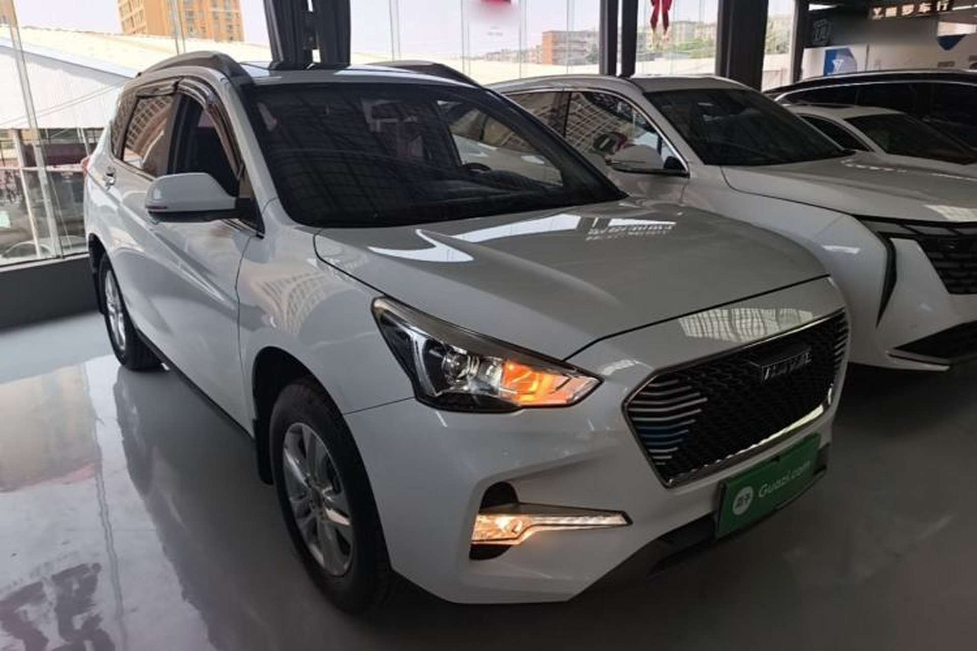 Used Haval M6 2018 1.5T Manual Two-Wheel Drive Elite Model Front Right 45 Deg