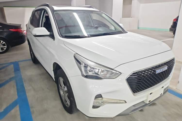 Used Haval M6 2018 1.5T Manual Two-Wheel Drive Elite Model Front Right 45 Deg