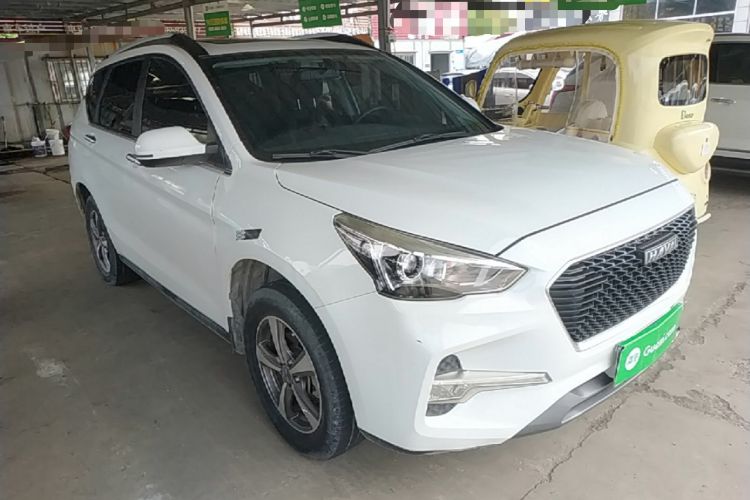 Used Haval M6 2018 1.5T Manual Two-Wheel Drive Elite Model Front Right 45 Deg