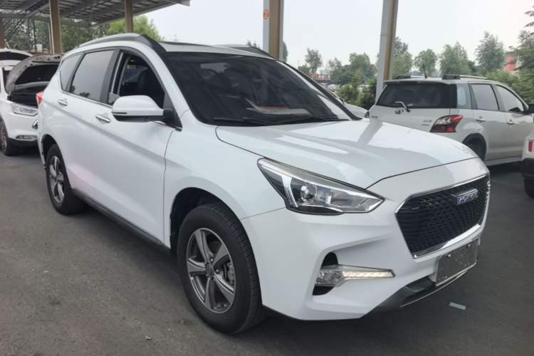 Used Haval M6 2018 Revised Version 1.5T DCT Two-Wheel Drive Elite Edition Front Right 45 Deg