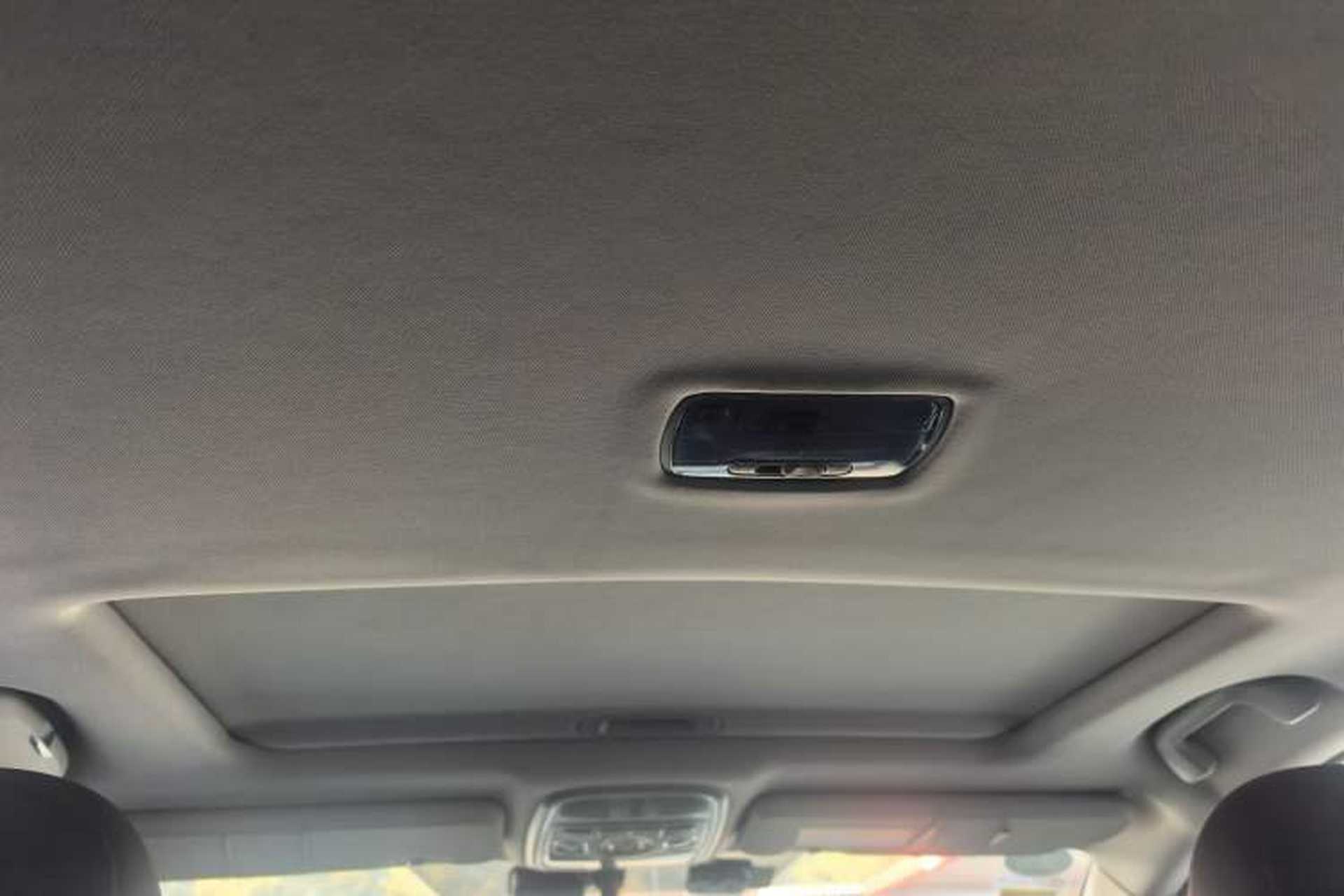 Used Haval M6 2018 1.5T DCT Two-Wheel Drive Prestige Version Headliner