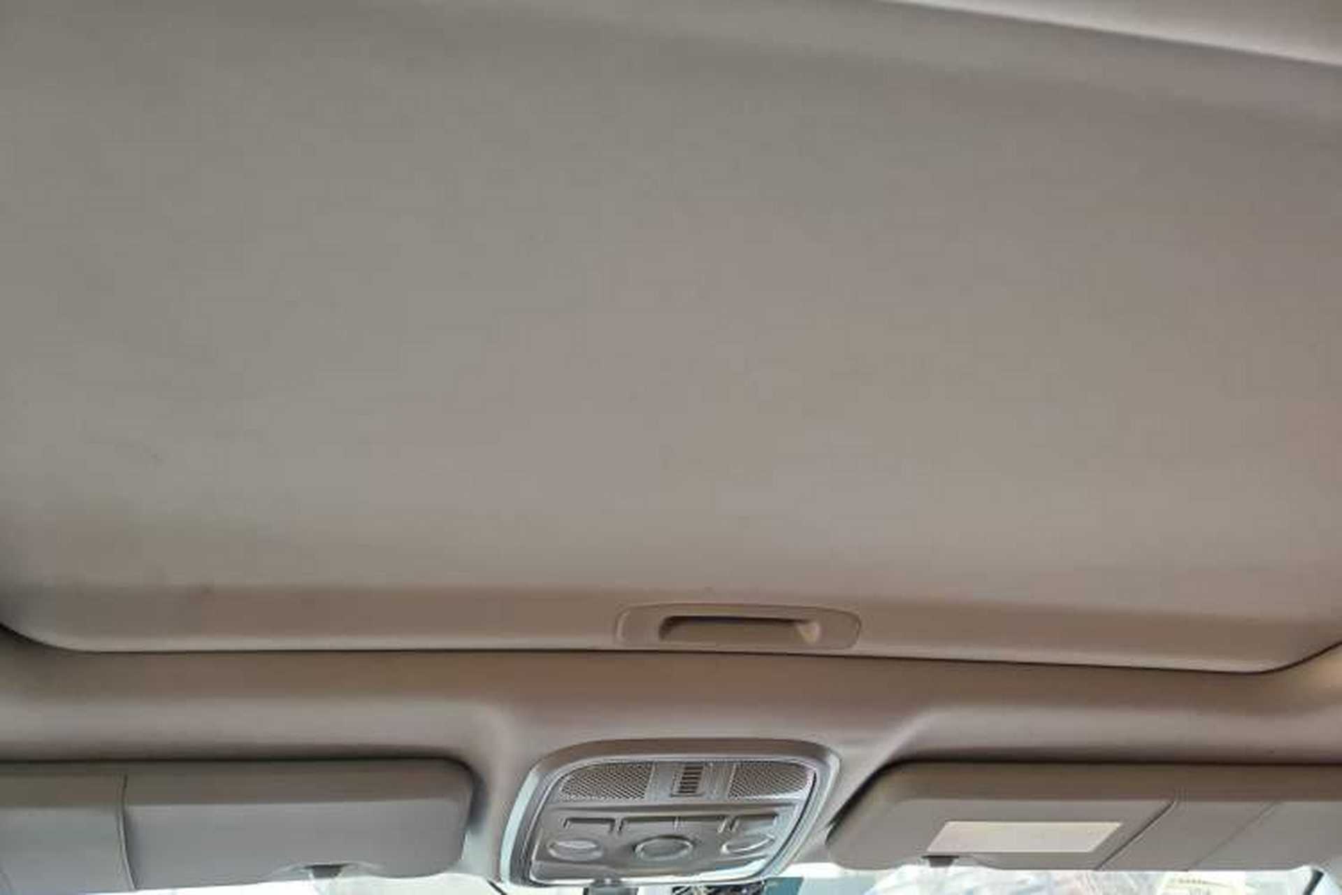 Used Haval M6 2018 1.5T DCT Two-Wheel Drive Elite Model Headliner