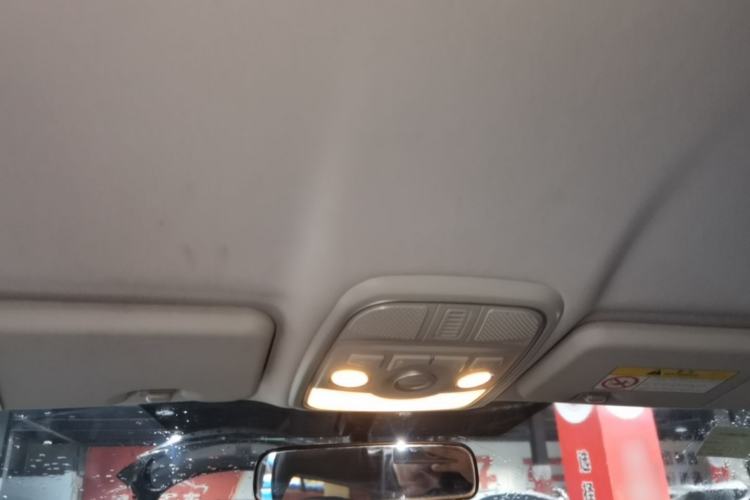 Used Haval M6 2018 1.5T Manual Two-Wheel Drive Urban Model Headliner