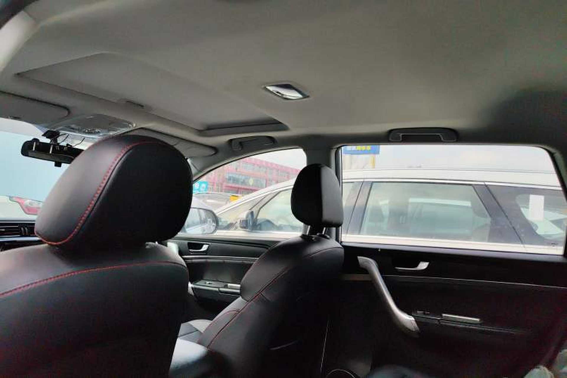 Used Haval M6 2018 1.5T DCT Two-Wheel Drive Elite Model Headliner