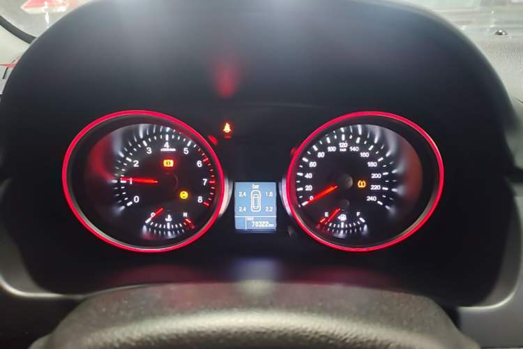 Used Haval M6 2018 1.5T Manual Two-Wheel Drive Elite Model Instrument Cluster