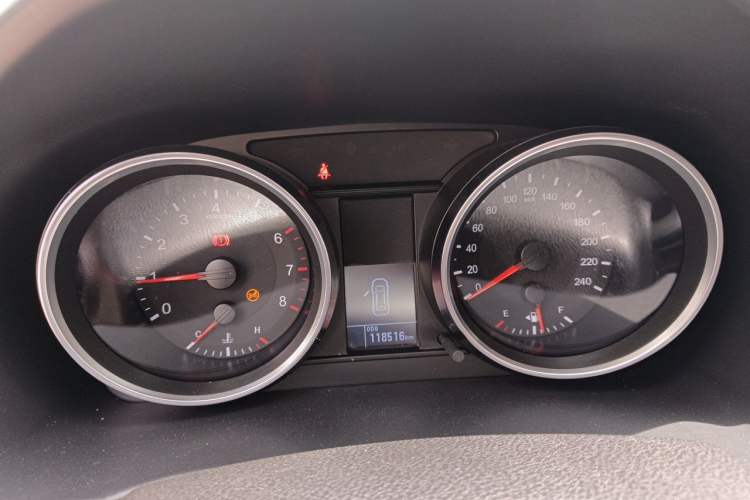 Used Haval M6 2018 1.5T Manual Two-Wheel Drive Urban Model Instrument Cluster