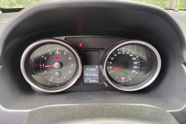Used Haval M6 2018 Revised Version 1.5T DCT Two-Wheel Drive Elite Edition Instrument Cluster