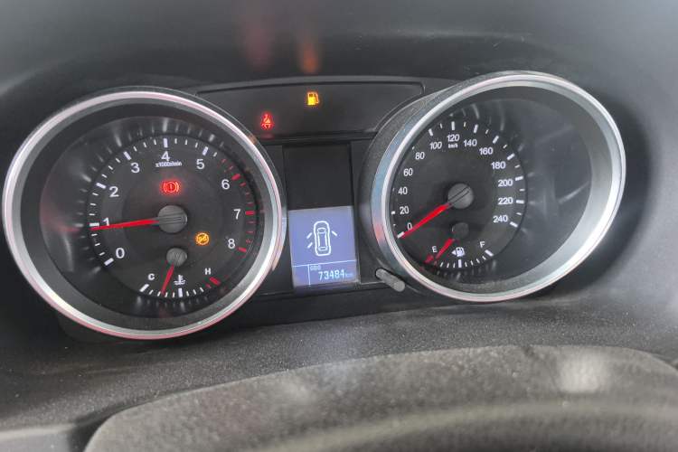 Used Haval M6 2018 1.5T Manual Two-Wheel Drive Urban Model Instrument Cluster