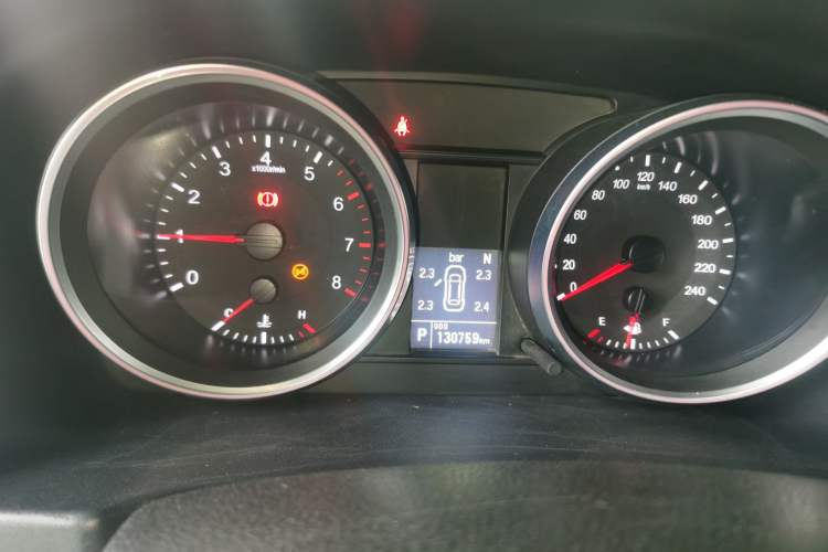 Used Haval M6 2018 Revised Version 1.5T DCT Two-Wheel Drive Elite Edition Instrument Cluster