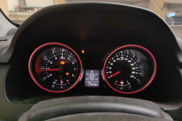 Used Haval M6 2018 1.5T Manual Two-Wheel Drive Elite Model Instrument Cluster