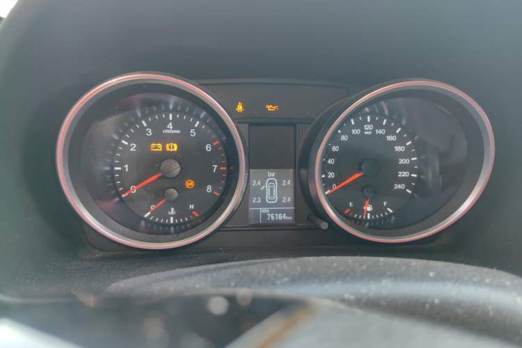 Used Haval M6 2018 1.5T Manual Two-Wheel Drive Elite Model Instrument Cluster