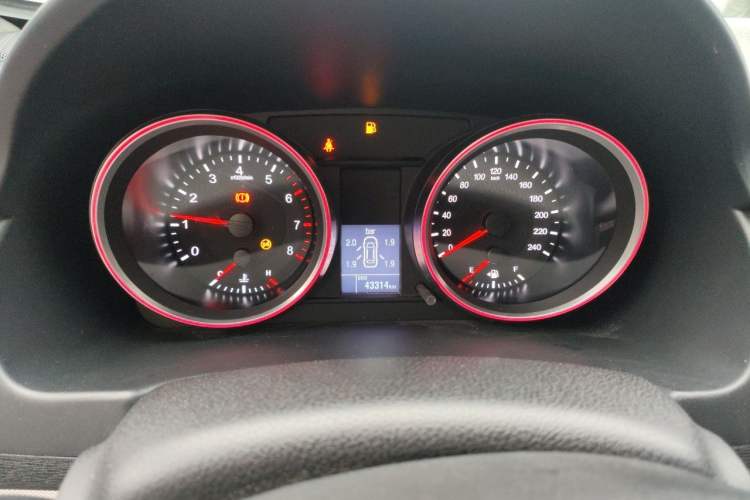 Used Haval M6 2018 1.5T Manual Two-Wheel Drive Elite Model Instrument Cluster