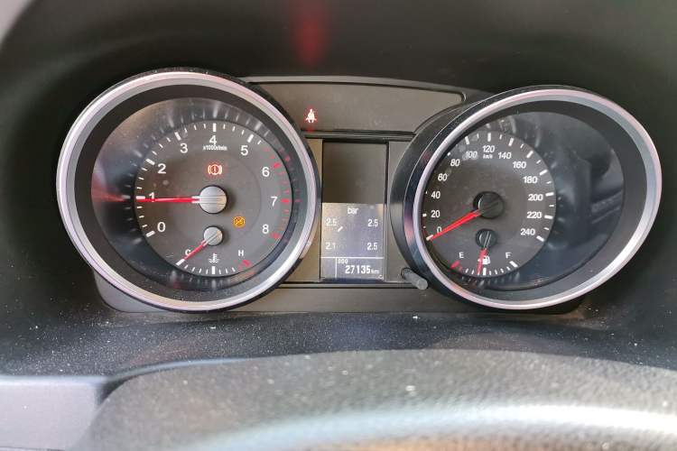 Used Haval M6 2018 1.5T Manual Two-Wheel Drive Elite Model Instrument Cluster