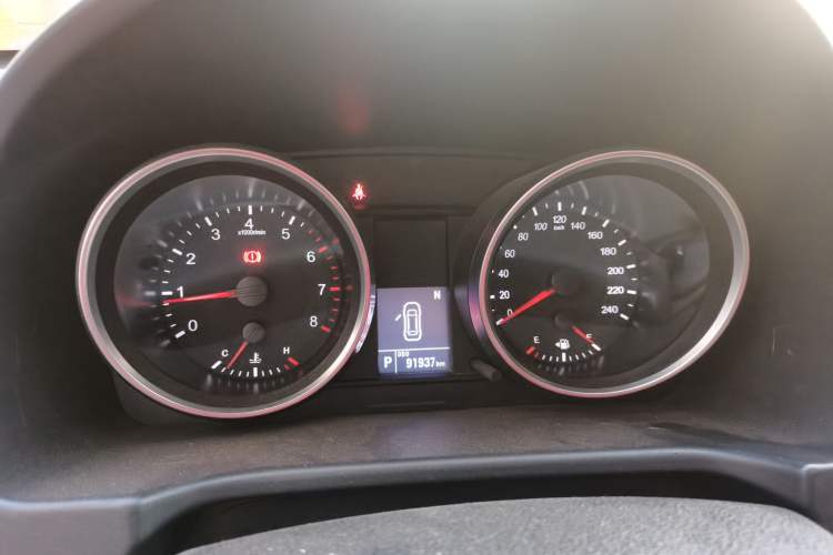 Used Haval M6 2018 Revised Version 1.5T DCT Two-Wheel Drive Urban Style Instrument Cluster