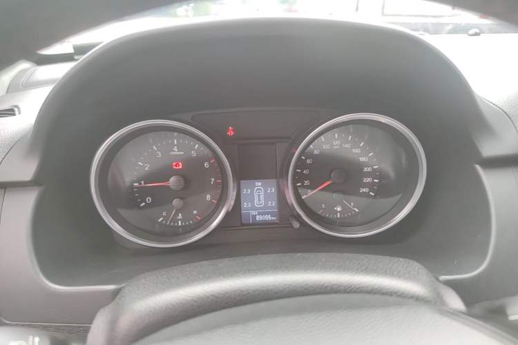 Used Haval M6 2018 1.5T Manual Two-Wheel Drive Elite Model Instrument Cluster