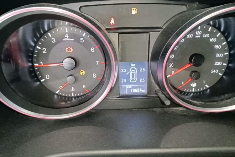 Used Haval M6 2018 1.5T Manual Two-Wheel Drive Elite Model Instrument Cluster